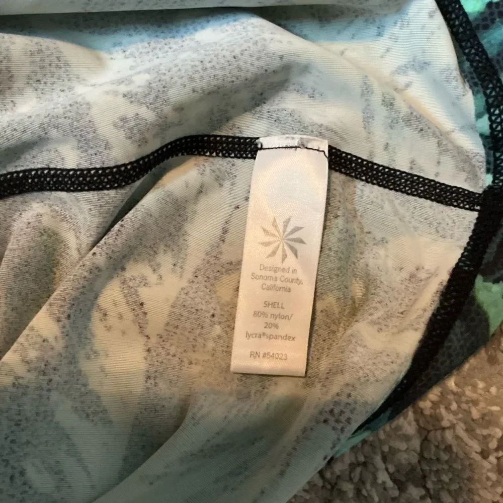 ATHLETA JUNGLE PRINT TANK! EUC! SIZE S - Picture 7 of 7
